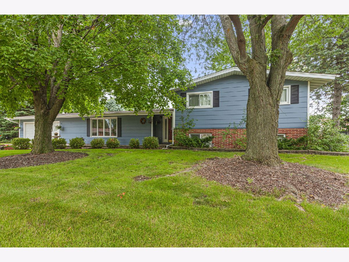  For Sale Elburn Illinois, 613 First Street