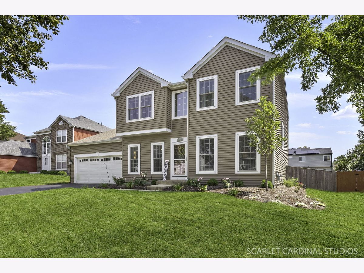 Homes For Sale Westridge Bartlett Illinois, 227 Faircroft Road