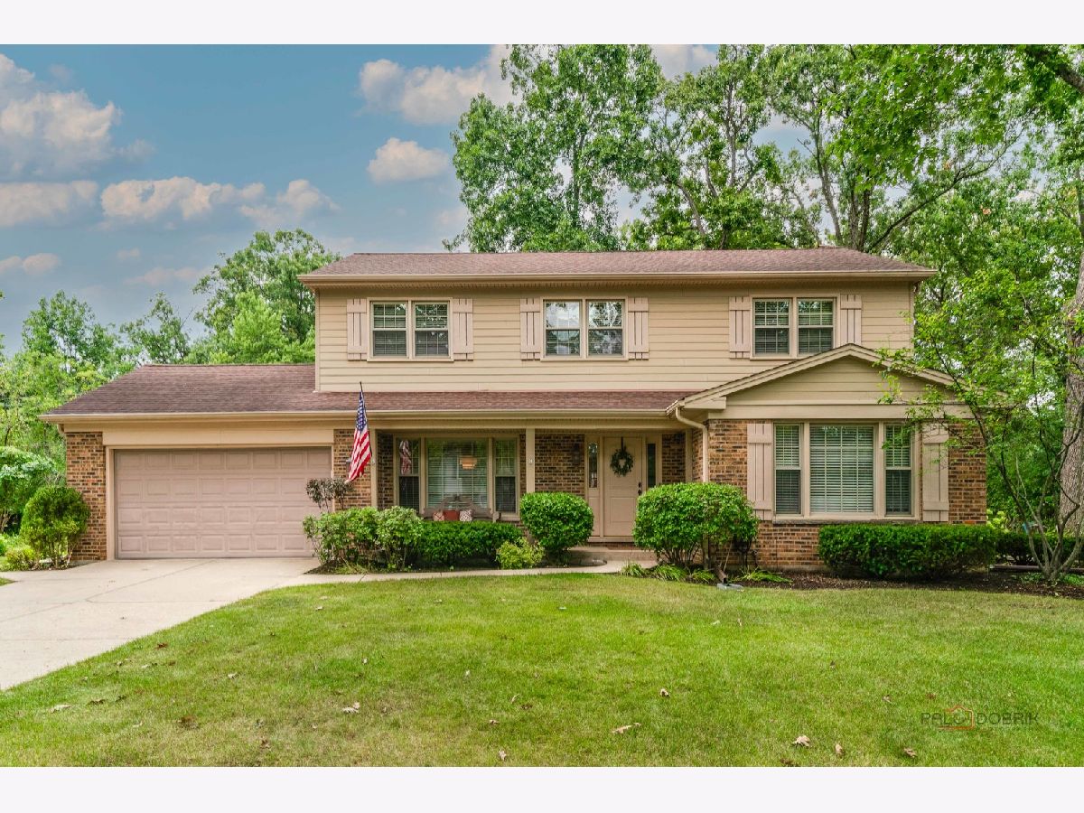  For Sale Lincolnshire Illinois, 4 Londonderry Lane