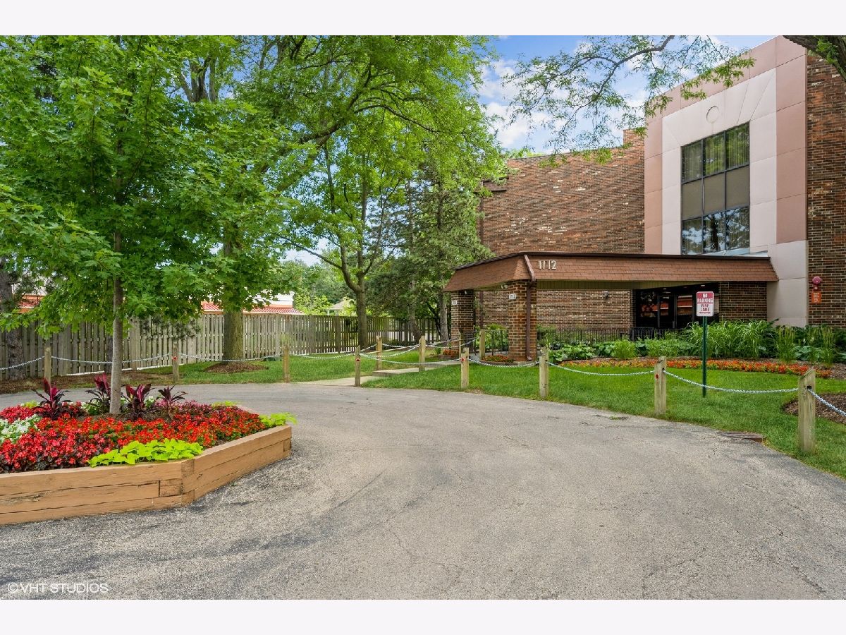  For Rent Glenview Illinois, 1112 Castilian