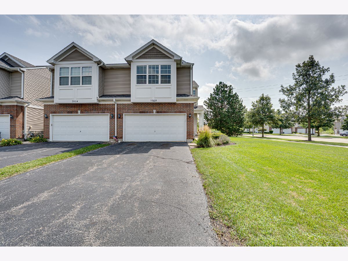  For Rent Yorkville Illinois, 3962 Evans