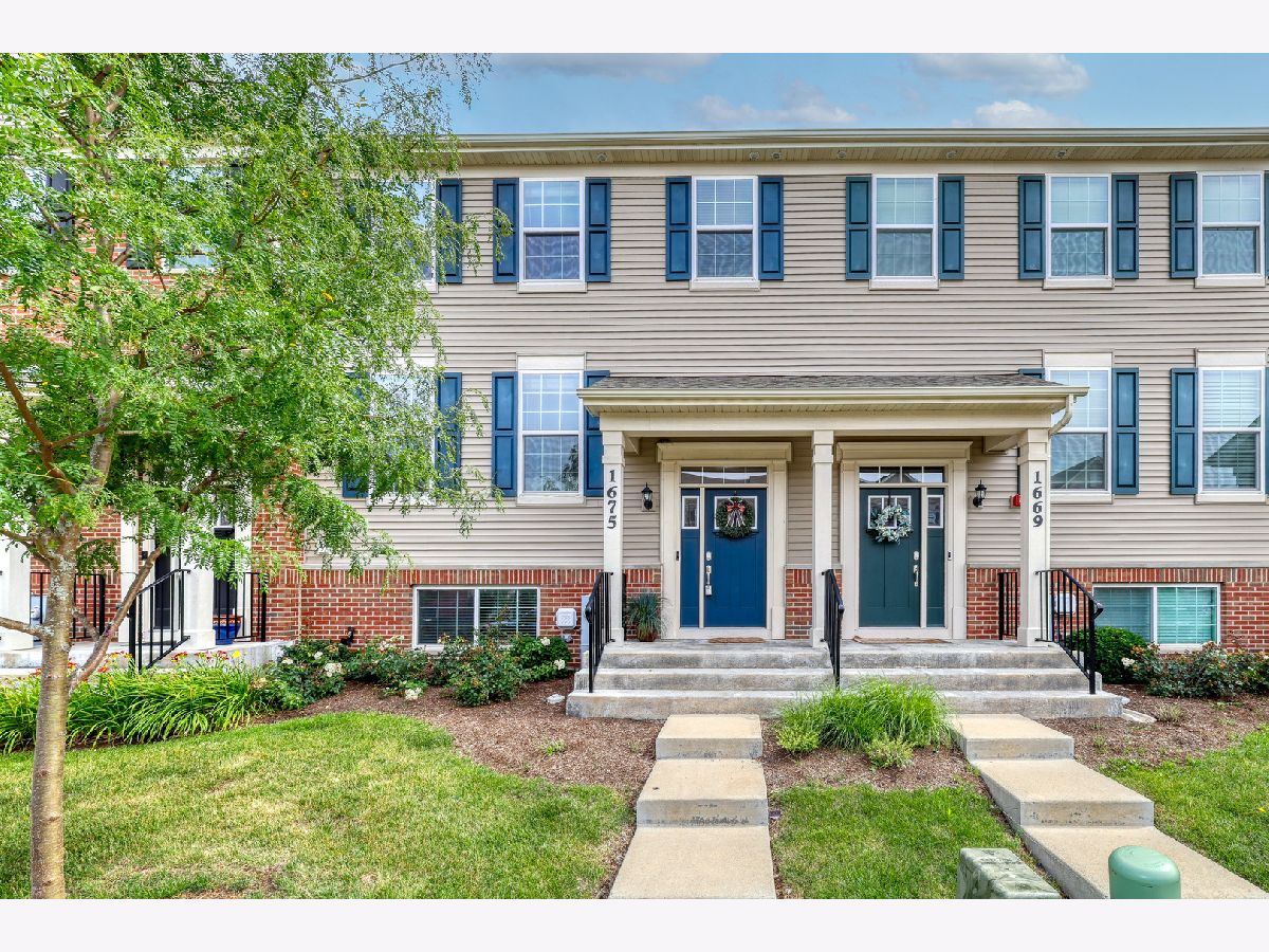  Rented Batavia Illinois, 1675 Sager Way