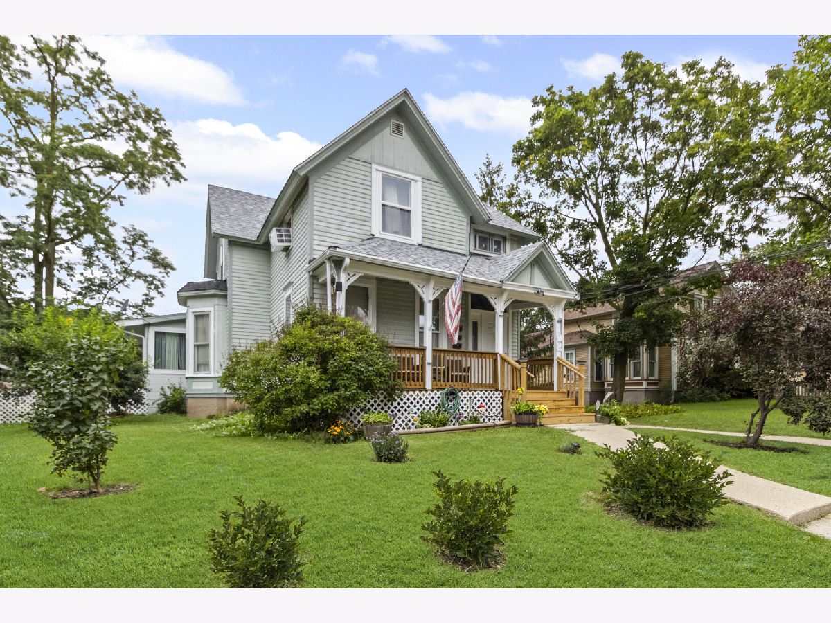  For Rent Elgin Illinois, 102 Liberty