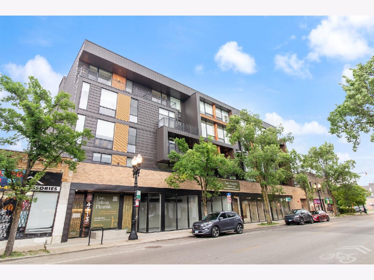  Rented Chicago Illinois, 4513 Clark