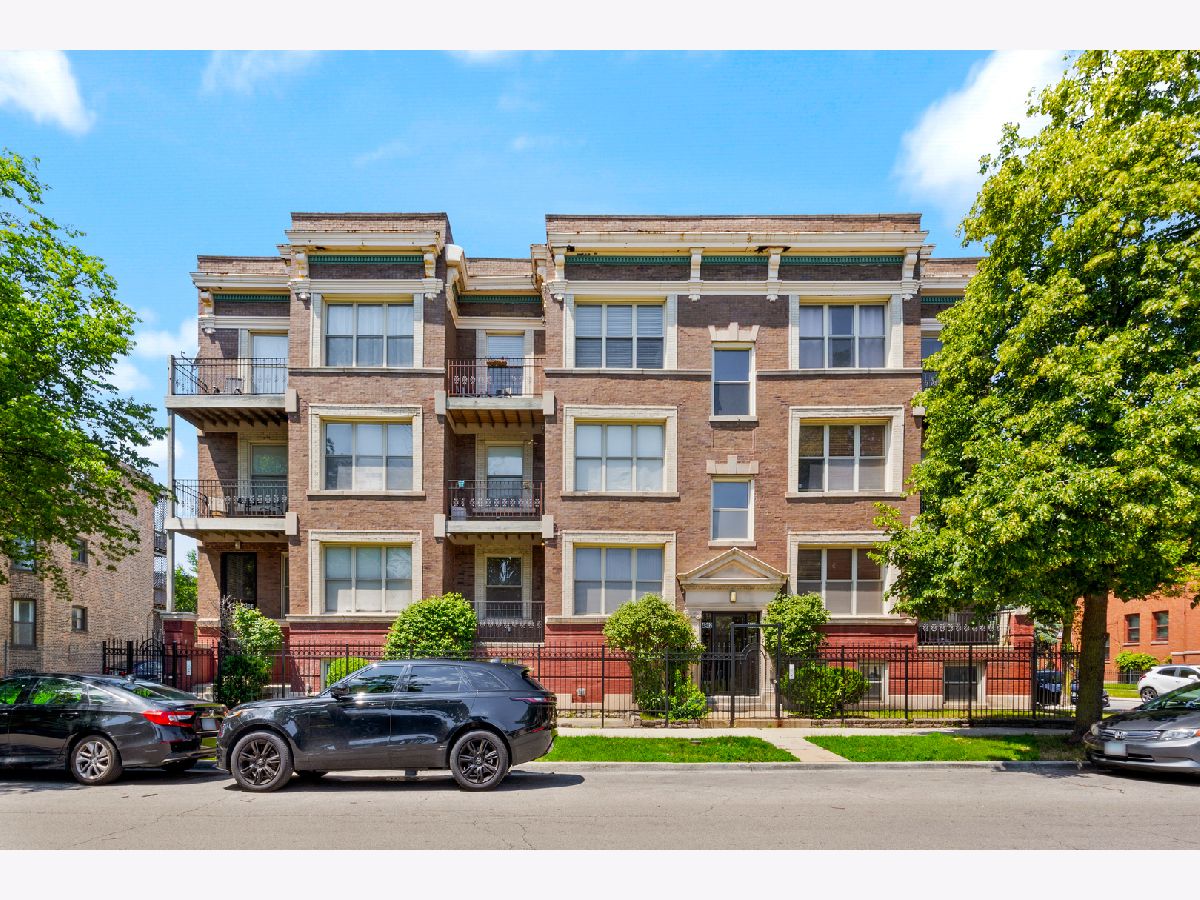Rented Chicago Illinois, 4902 Forrestville