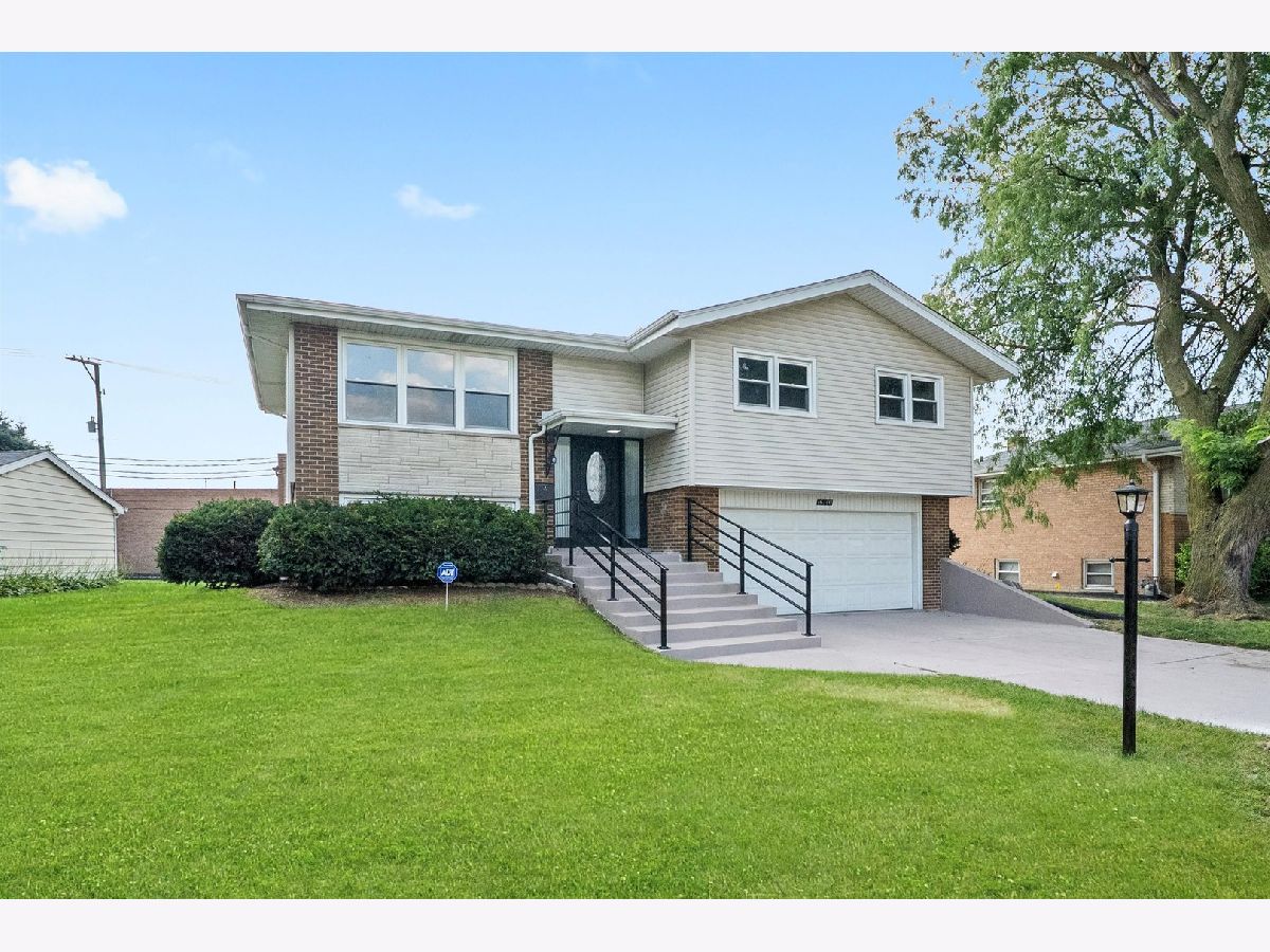  Sold South Holland Illinois, 16140 Prairie