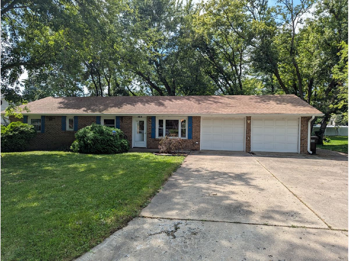  For Sale Oregon Illinois, 104 13th Street