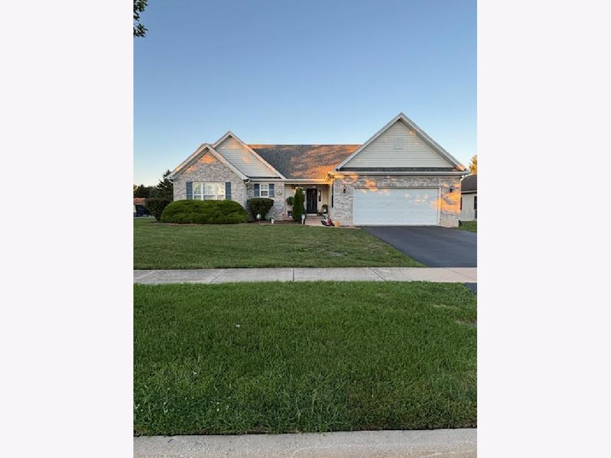  For Rent Sycamore Illinois, 1424 Sandcastle