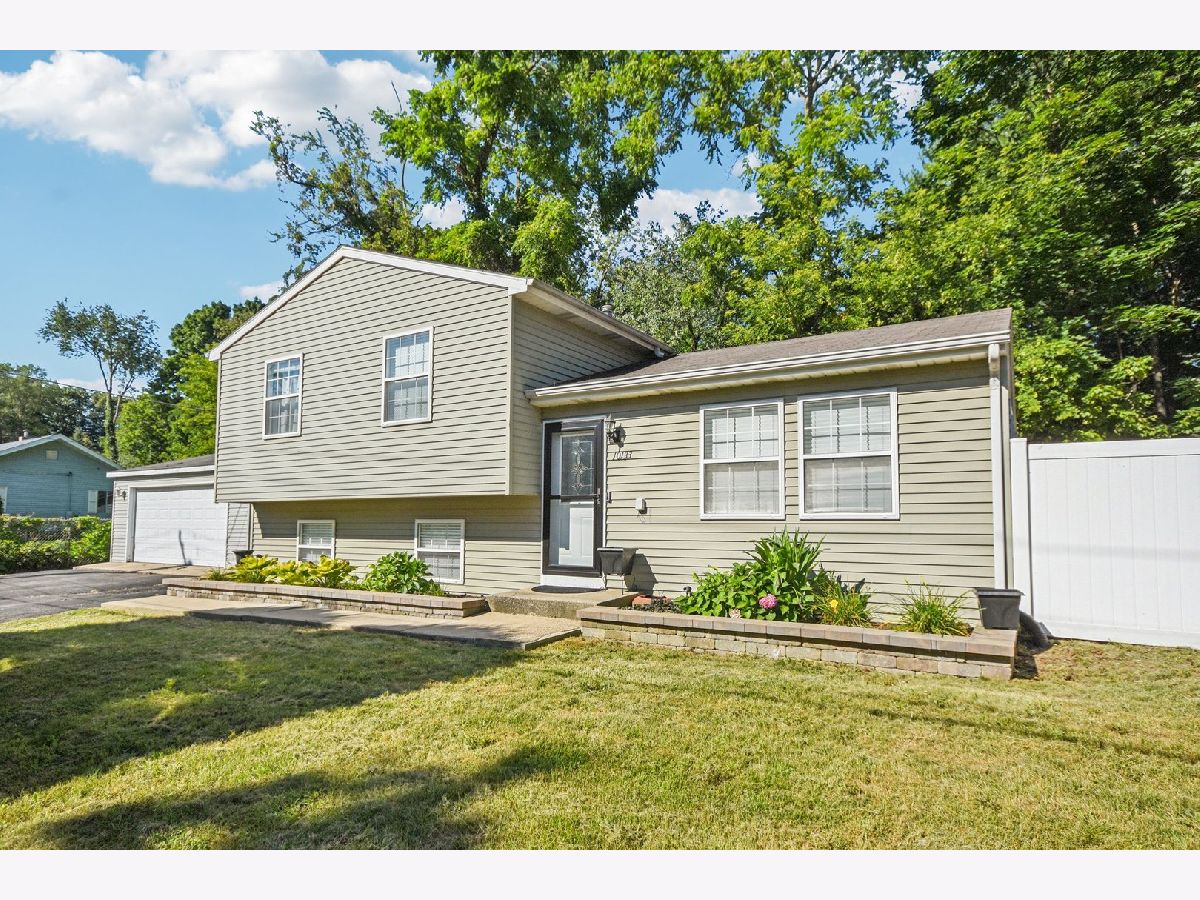  For Sale Beach Park Illinois, 10133 Wadsworth Road