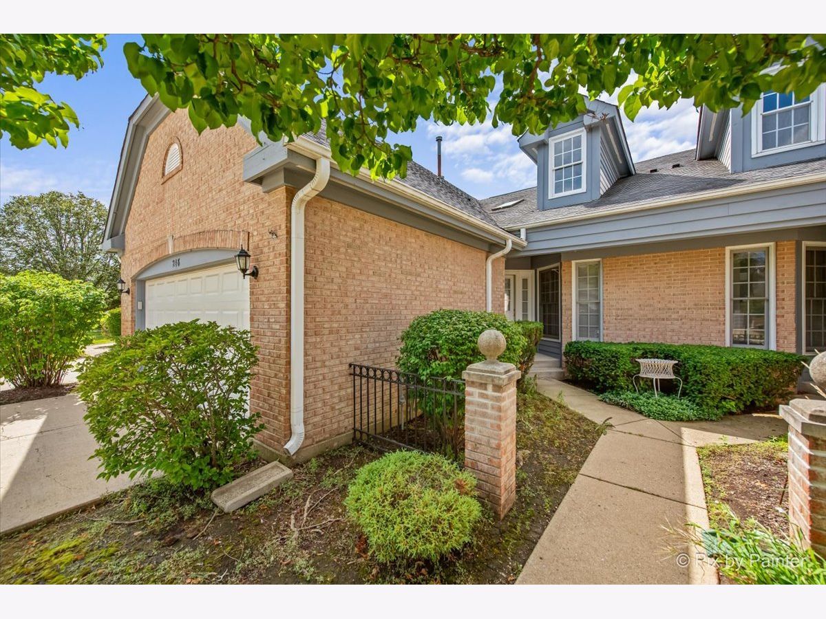  For Sale Bloomingdale Illinois, 248 Lynwood Lane