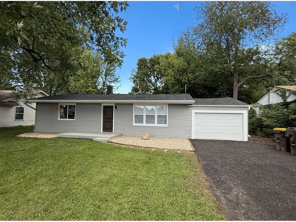  For Sale Machesney Park Illinois, 7819 Shore Drive