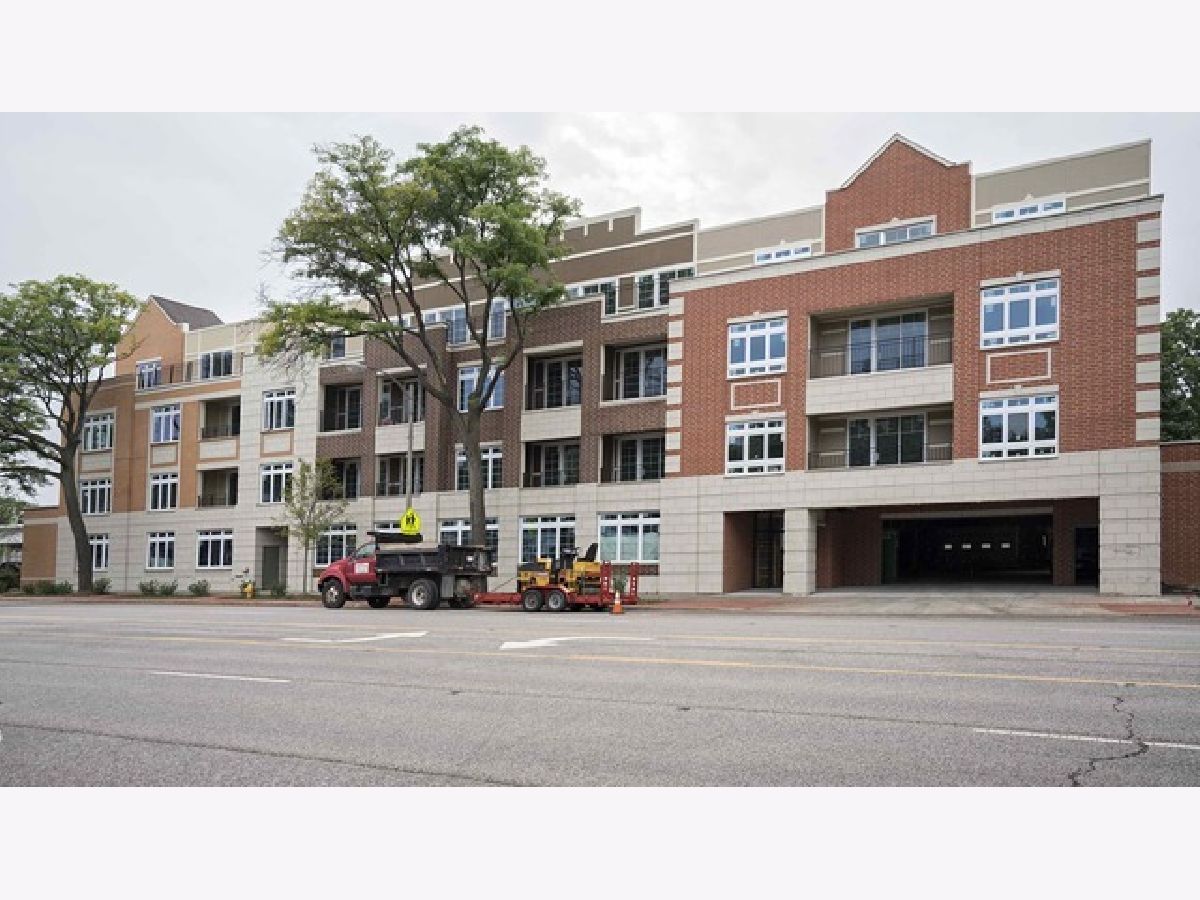  Rented Glenview Illinois, 1202 Waukegan