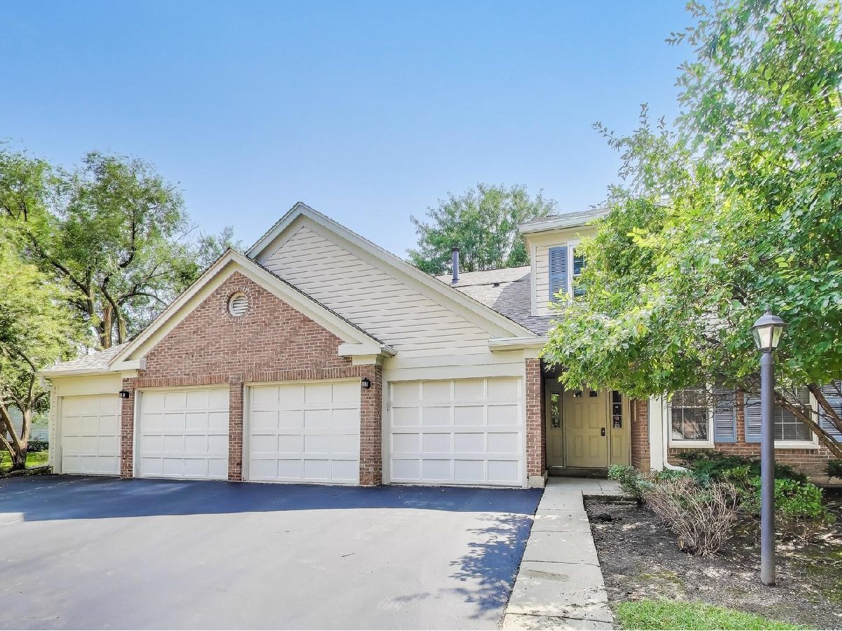 Townhomes & Condos Sold Arlington Club Wheeling Illinois, 1510 Canbury