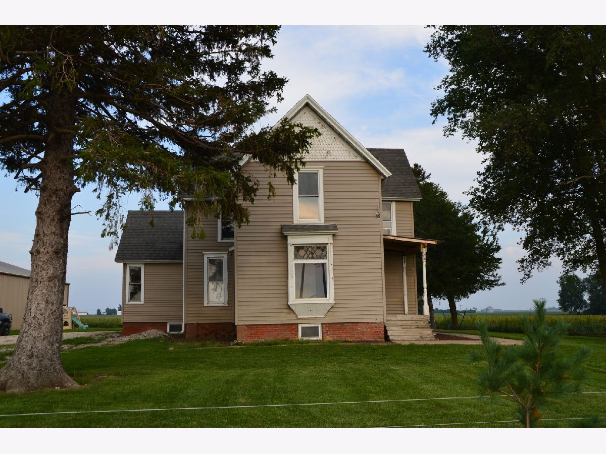  For Sale Farmer City Illinois, 3309 1030 East Road