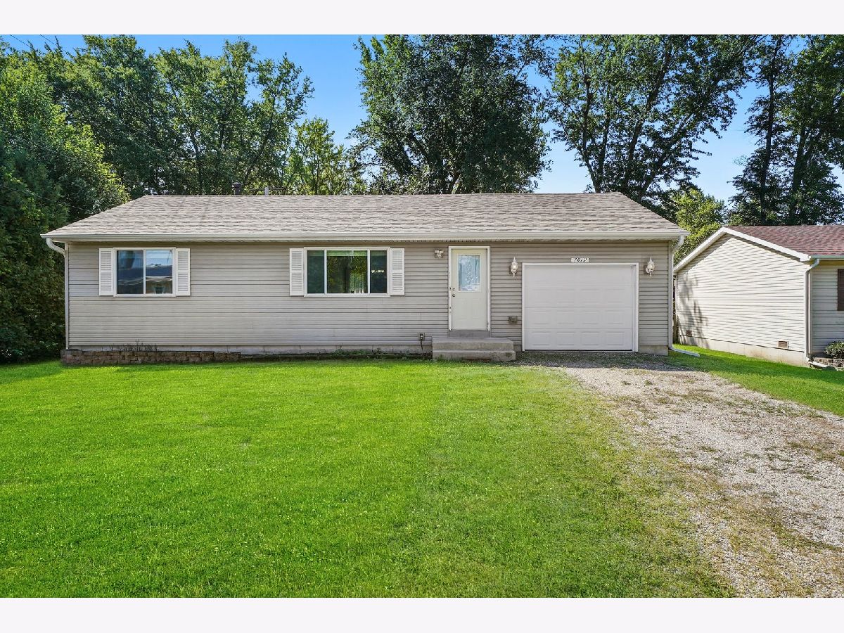  Sold Wonder Lake Illinois, 7019 Hiawatha