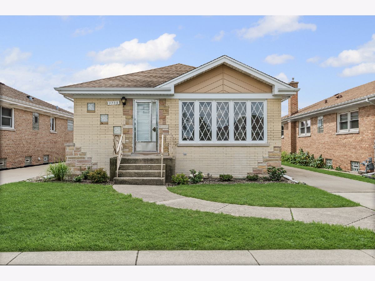 Rented Norridge Illinois, 7733 Wilson