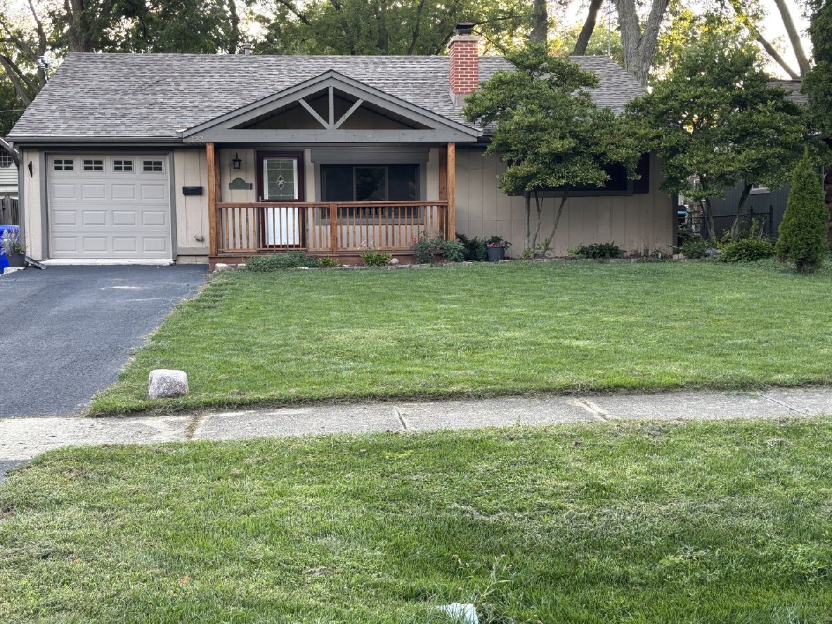  Sold Wheaton Illinois, 122 Woodlawn