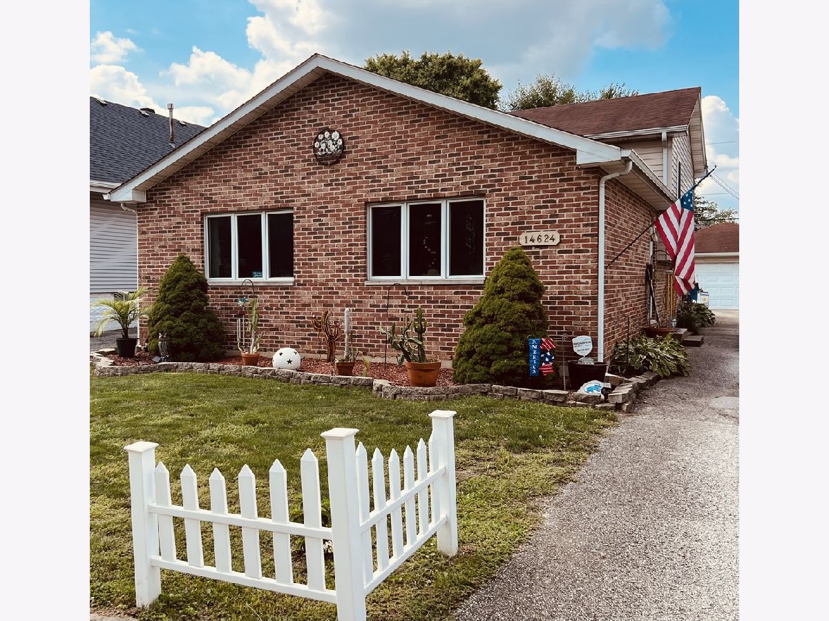  For Sale Midlothian Illinois, 14624 Kolmar Avenue