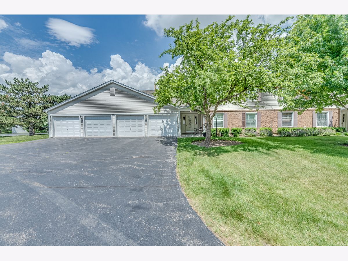 For Rent Bartlett Illinois, 665 Thorntree
