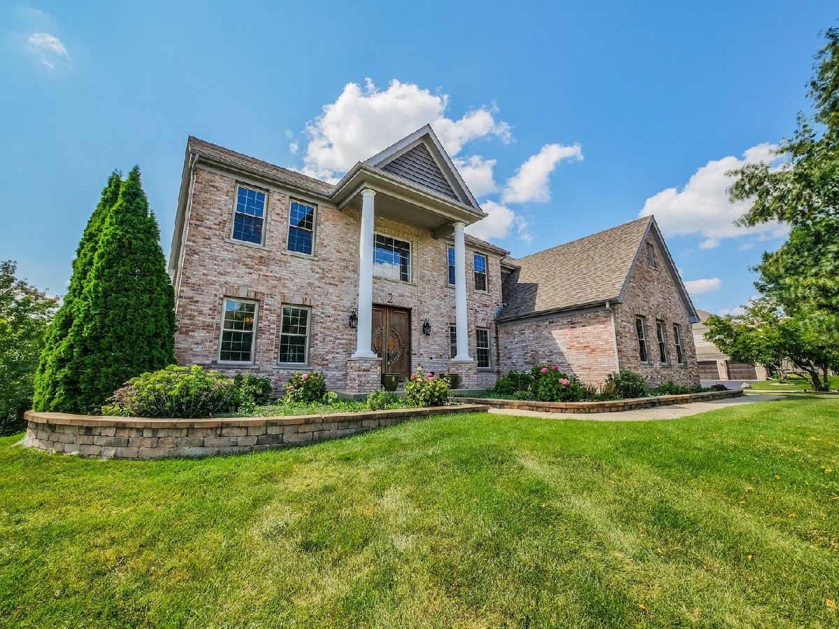 Homes For Sale Boulder Ridge Greens Lake In The Hills Illinois, 2 Twelve Lakes Court