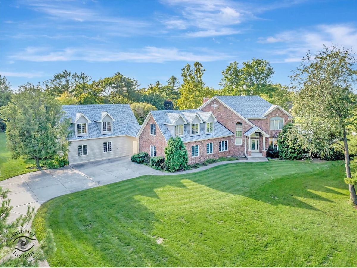 Homes For Sale Lake Of The Woods Shorewood Illinois, 24409 Park River Lane