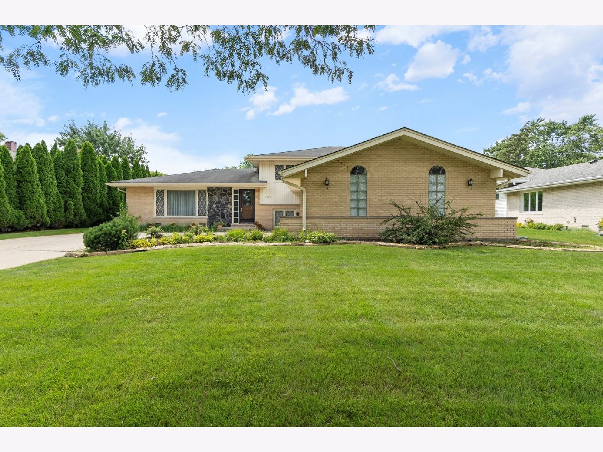  For Sale Darien Illinois, 7314 Summit Road