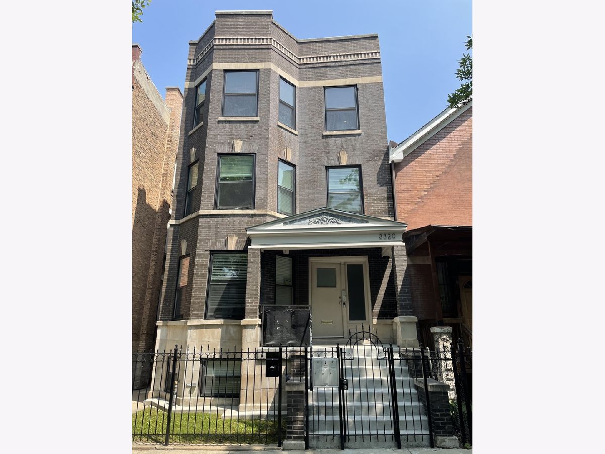  Rented Chicago Illinois, 3320 Beach