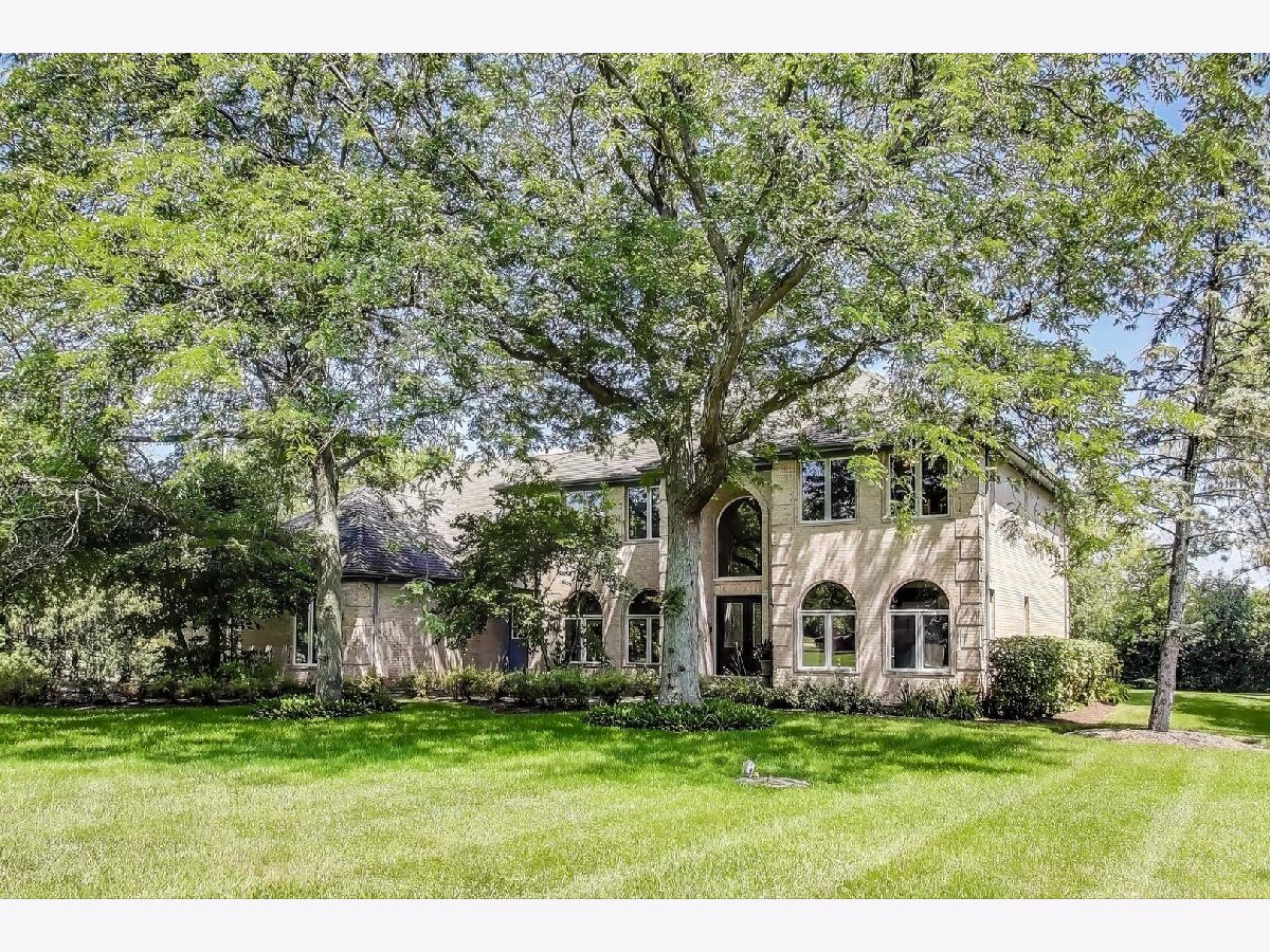  For Sale Hawthorn Woods Illinois, 6 Steeplechase Drive