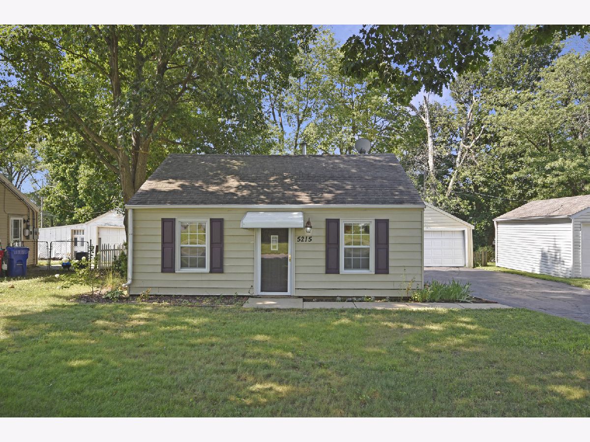  For Sale Peoria Heights Illinois, 5215 Glen Elm Drive