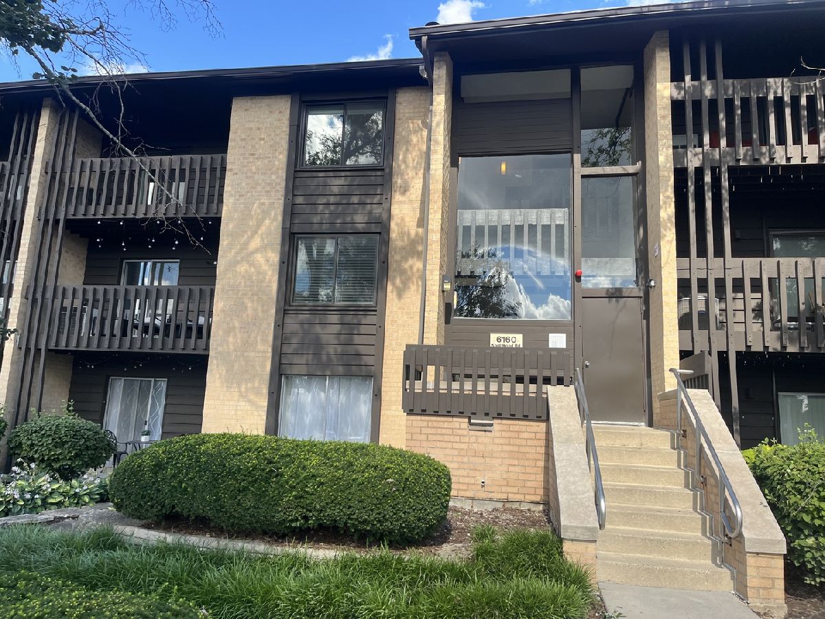 Rented Willowbrook Illinois