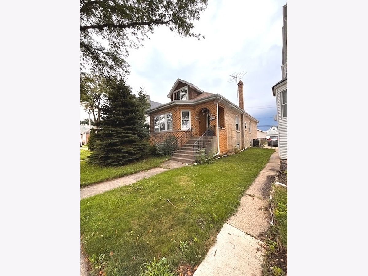 Sold Chicago Illinois, 3904 Oak Park