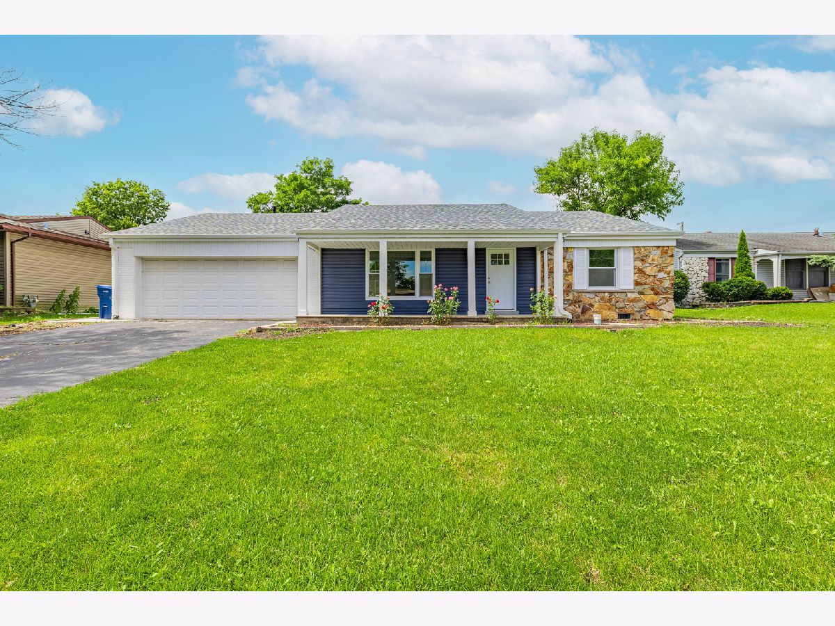  Rented Hickory Hills Illinois, 9418 87th
