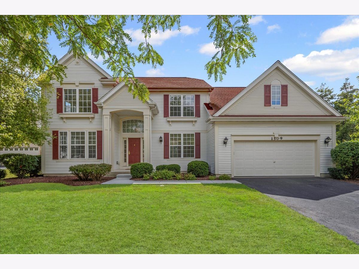  For Sale Libertyville Illinois, 1509 Eric Lane