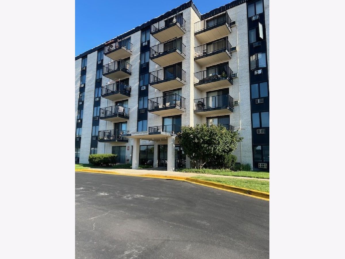  For Rent Niles Illinois, 9074 Terrace