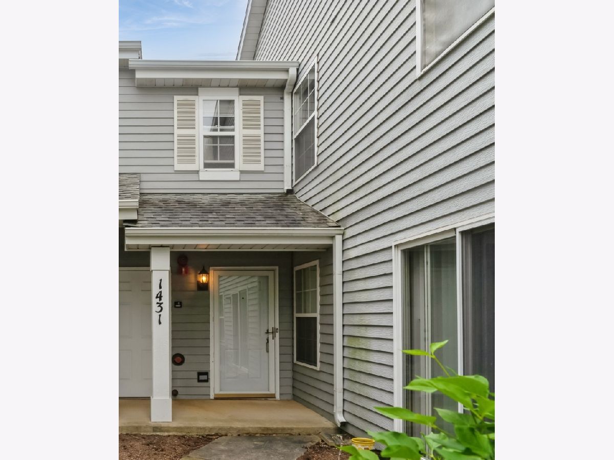  For Rent Mundelein Illinois, 1431 Orleans