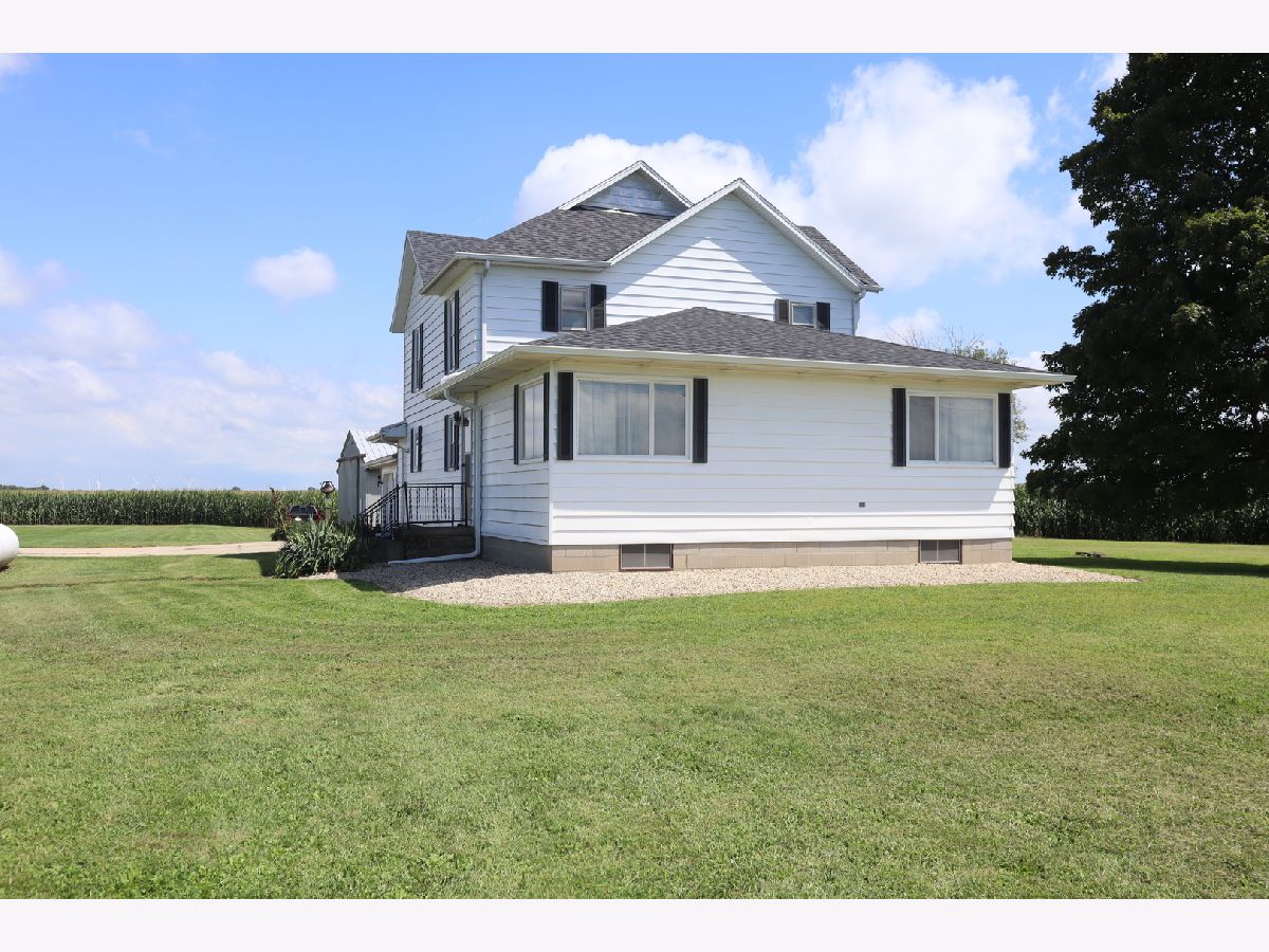  Sold Walnut Illinois, 132 Indian Head