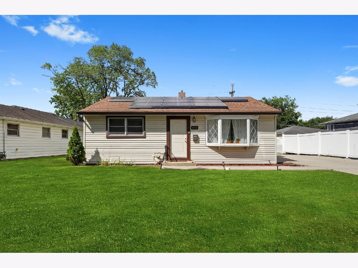  For Sale Rolling Meadows Illinois, 4101 Owl Drive