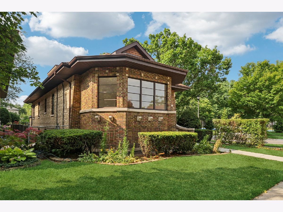 Sold Skokie Illinois, 5253 Cleveland