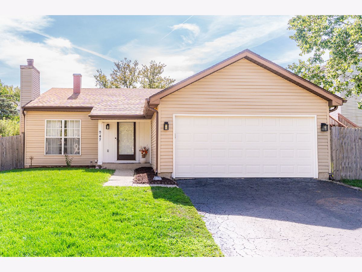 Homes For Sale Pinebrook Lombard Illinois, 947 Aspen Drive