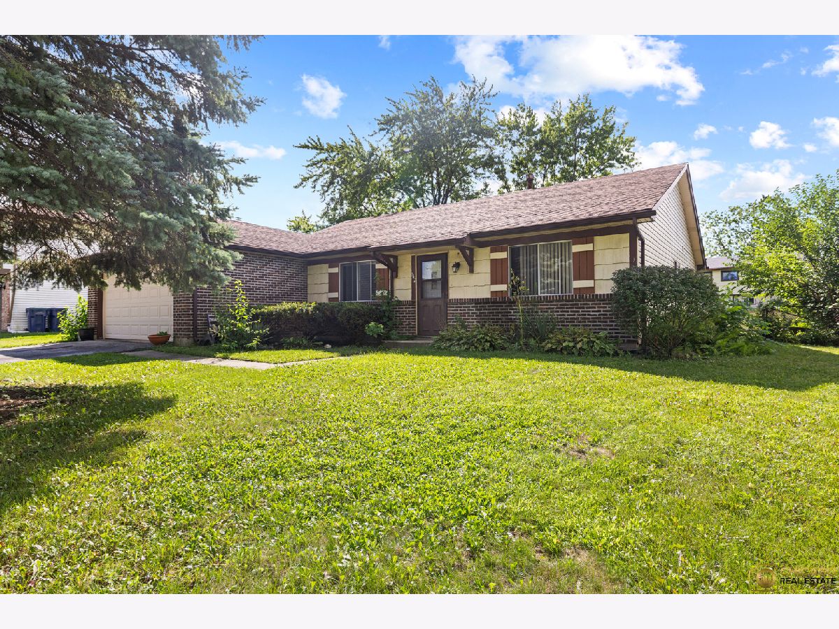  Sold Matteson Illinois, 142 Cloverleaf