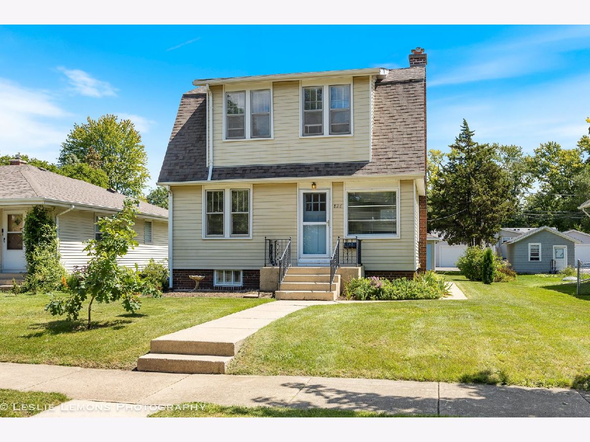  For Rent Naperville Illinois, 826 Center