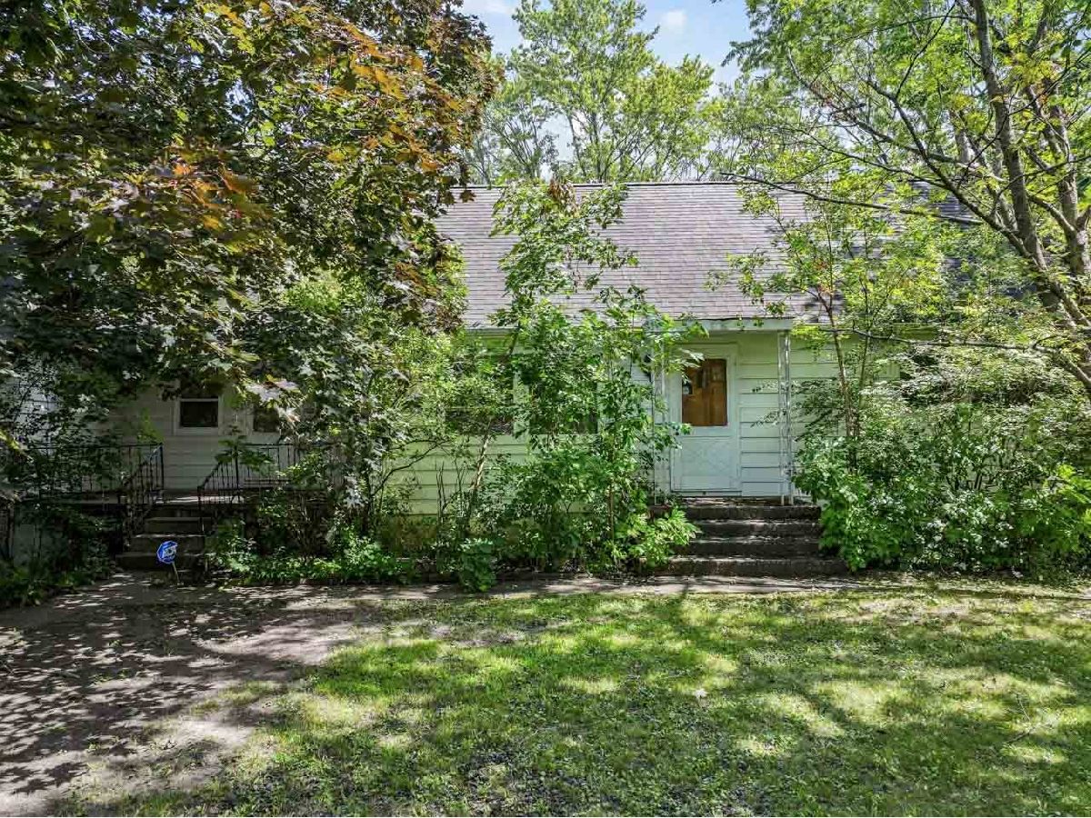  For Sale Beach Park Illinois, 38571 Cedar Avenue