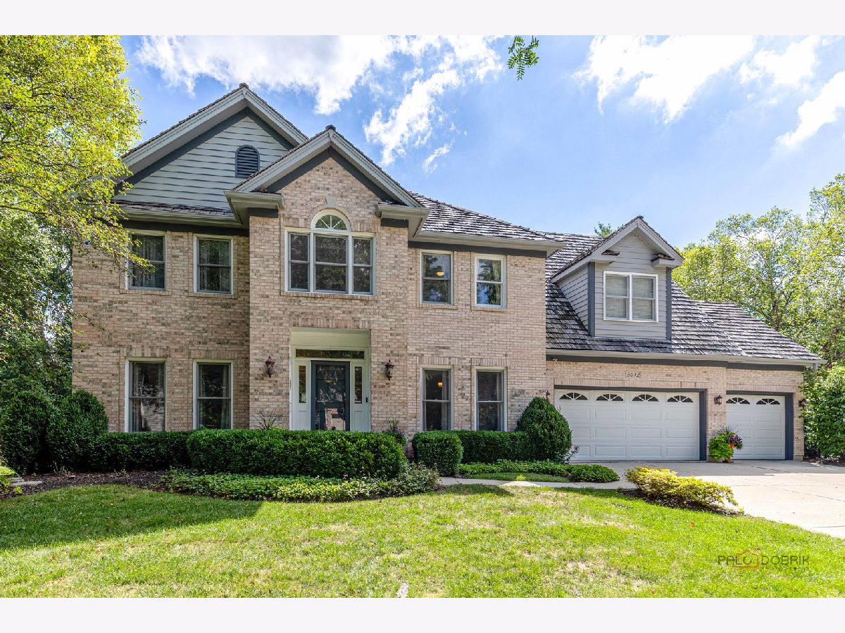  For Sale Aurora Illinois, 2492 Wentworth Lane