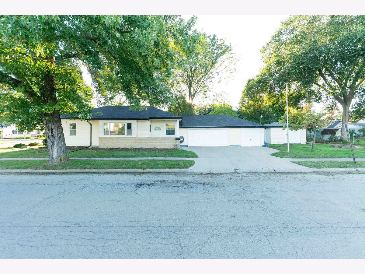  For Sale Loves Park Illinois, 5102 Louisa Street