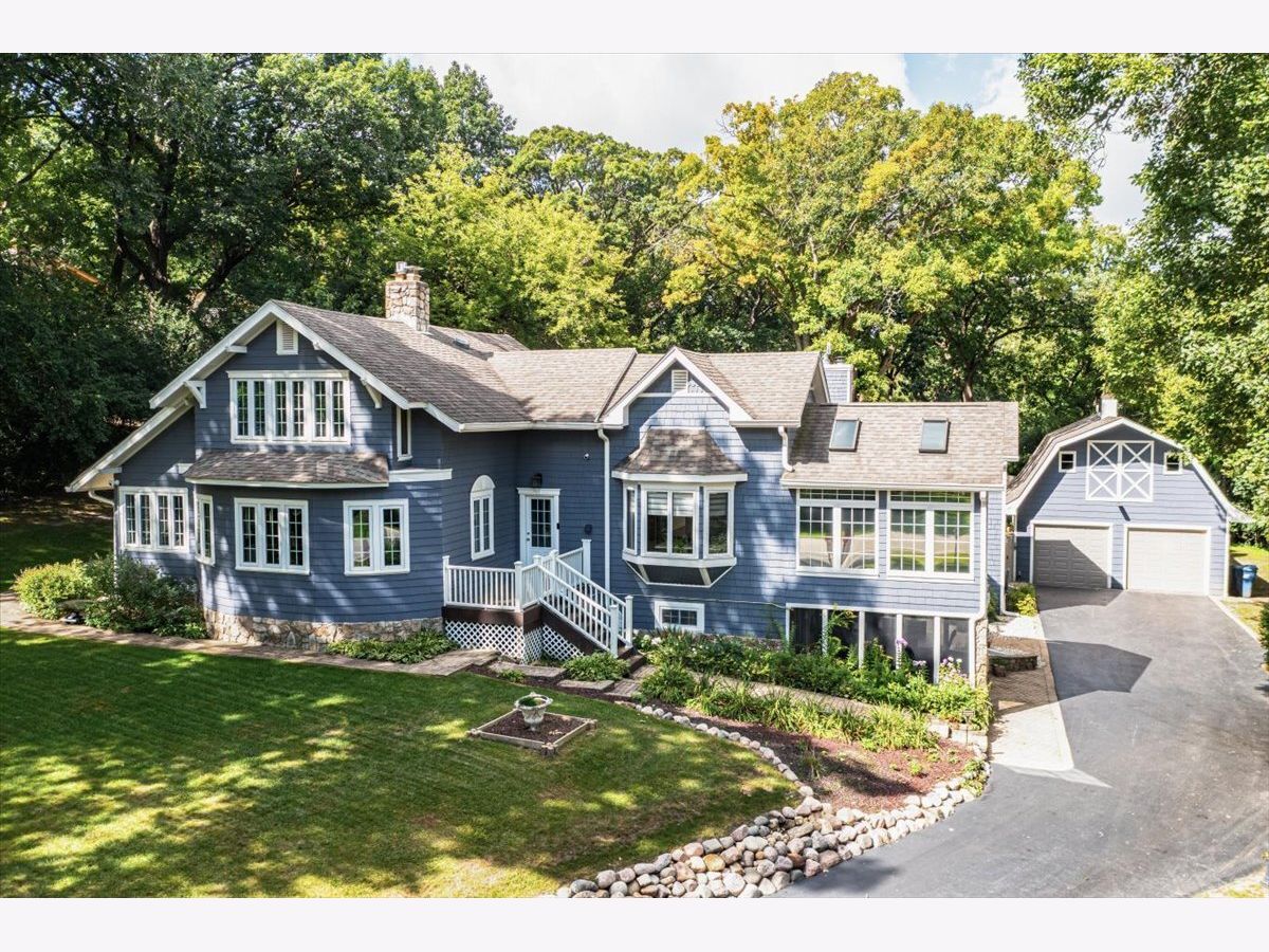  For Sale Barrington Illinois, 25440 Wagon Wheel Court
