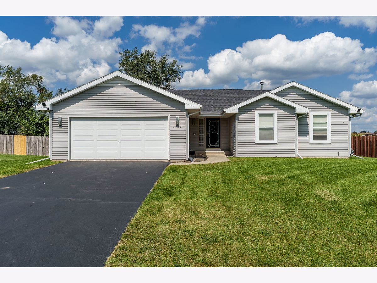  For Sale South Beloit Illinois, 5637 Longest Drive