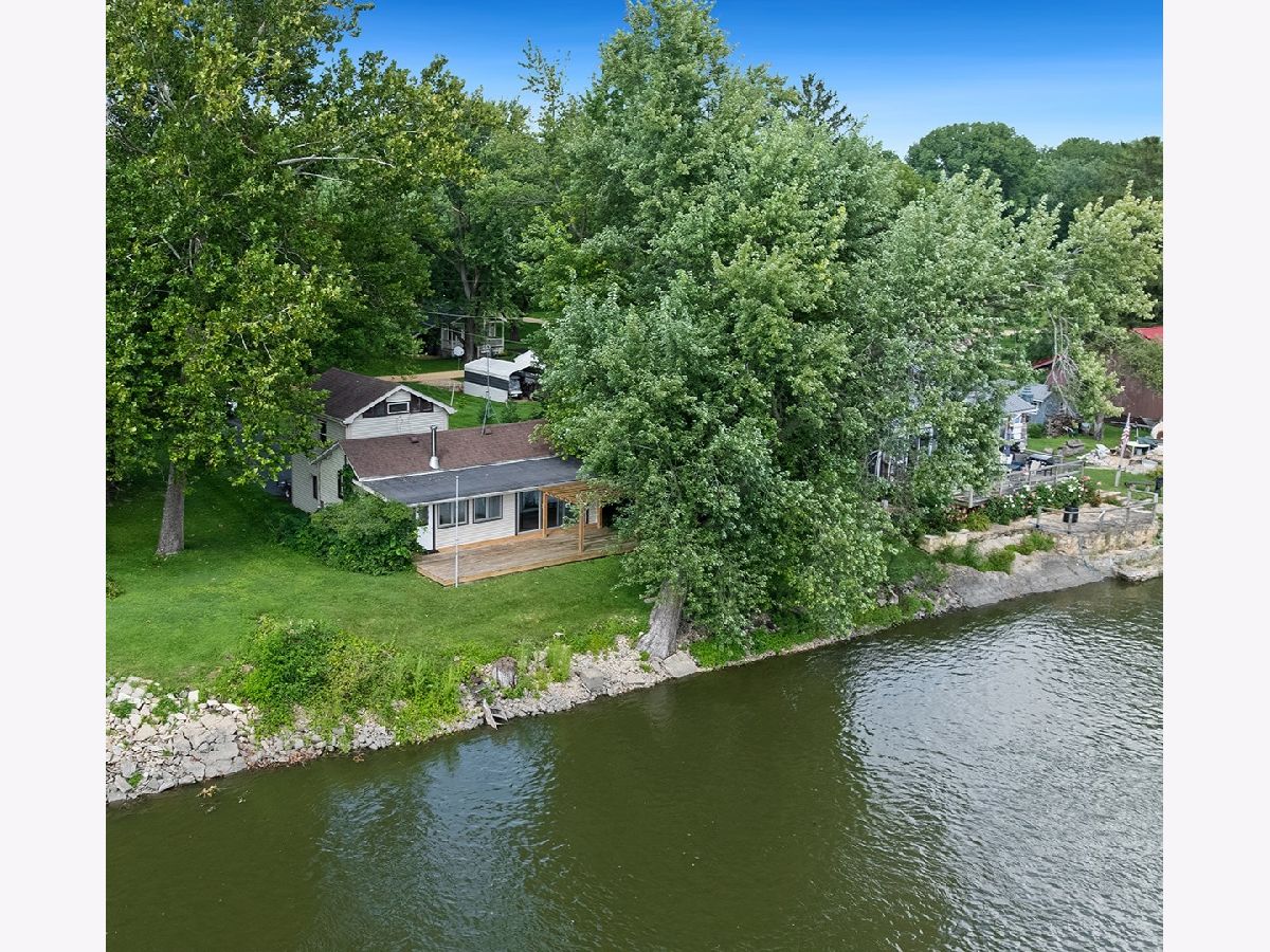  For Sale Oregon Illinois, 2811 Brooks Island Road
