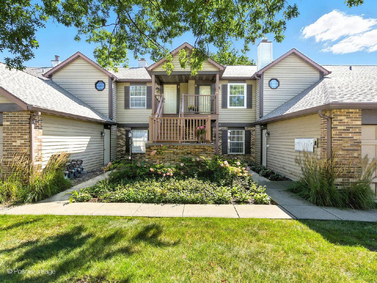  For Sale Glen Ellyn Illinois, 383 Sandhurst Circle