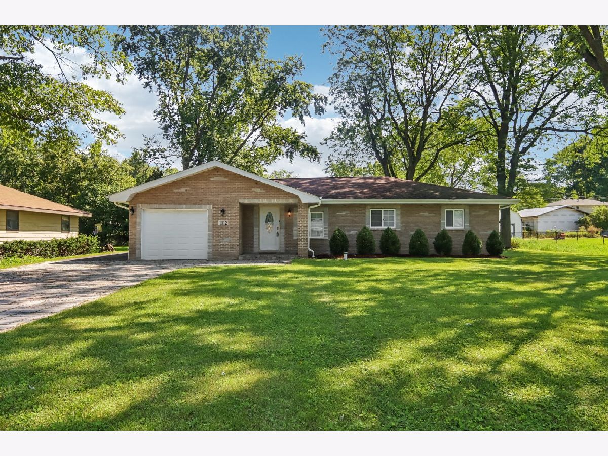 Homes For Sale Murphy Acres Joliet Illinois, 1112 Rosary Lane