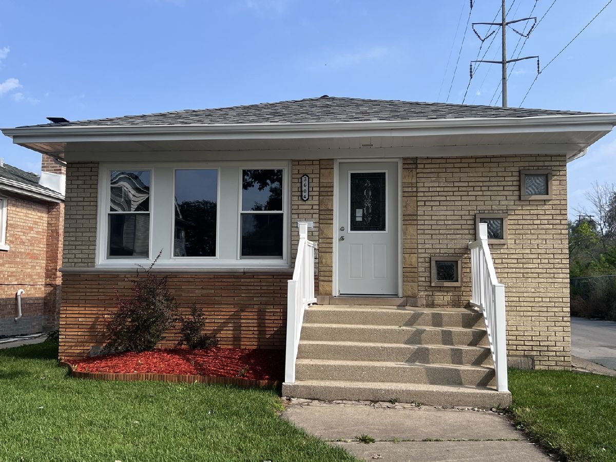  For Sale Chicago Illinois, 3604 64th Street